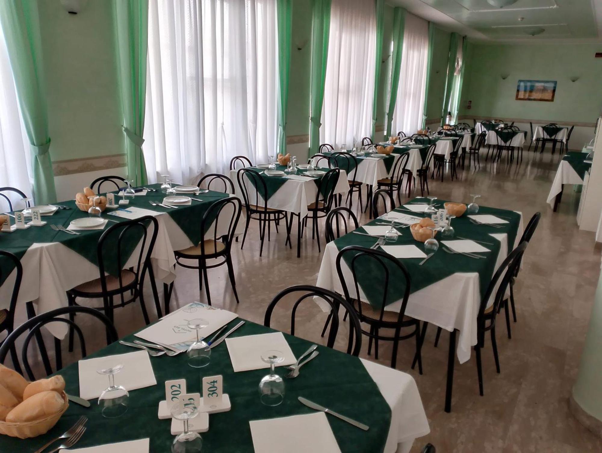Hotel Rex Misano Adriatico Ngoại thất bức ảnh
