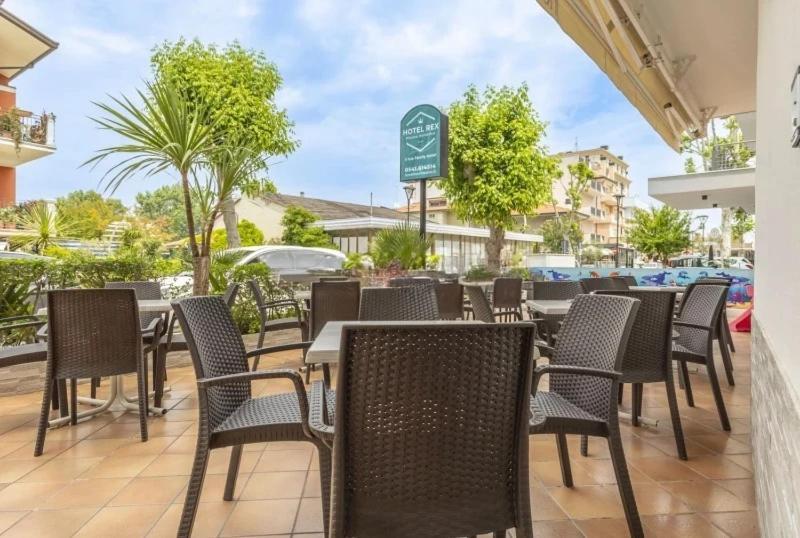 Hotel Rex Misano Adriatico Ngoại thất bức ảnh
